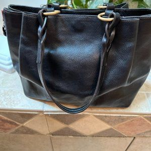 Dooney & Bourke Florentine Large Zip Barlow